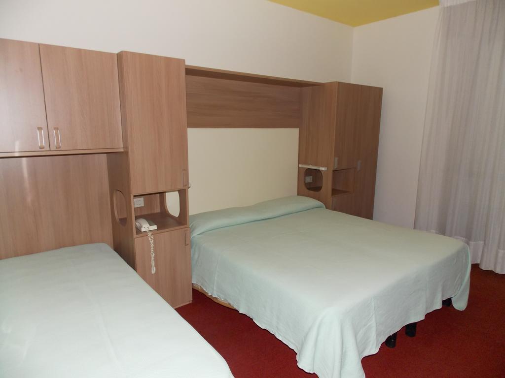 Hotel Colorado Lido di Jesolo Ngoại thất bức ảnh