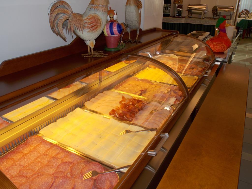 Hotel Colorado Lido di Jesolo Ngoại thất bức ảnh